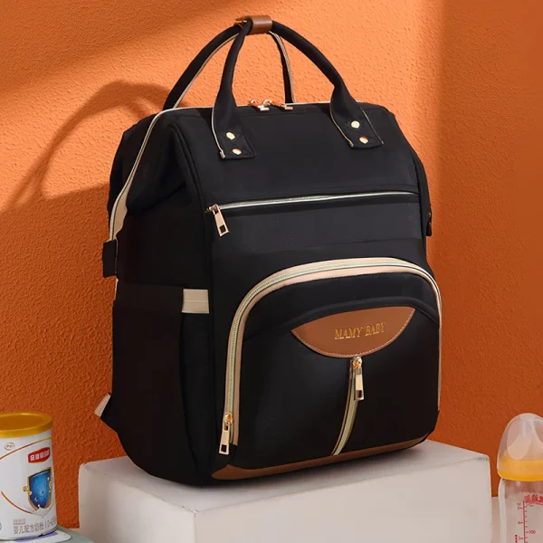Vue de face du sac à dos à langer multifonctionnel Loqlair